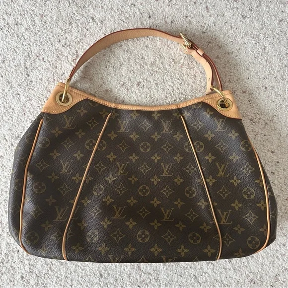 Louis Vuitton Monogram Galliera PM - Picture 3 of 16